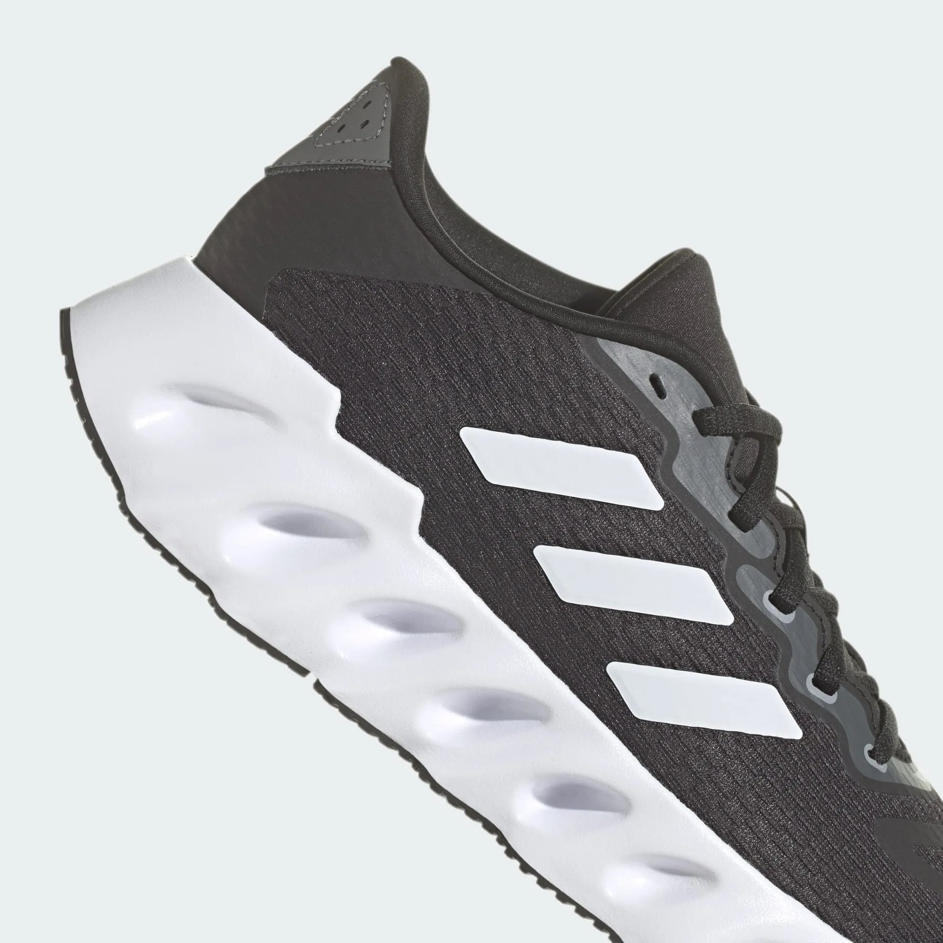 ADIDAS SWITCH RUN RUNNING  - IF5733