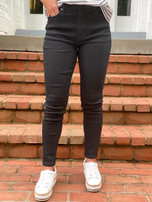 Black Basic Skinny Jeans