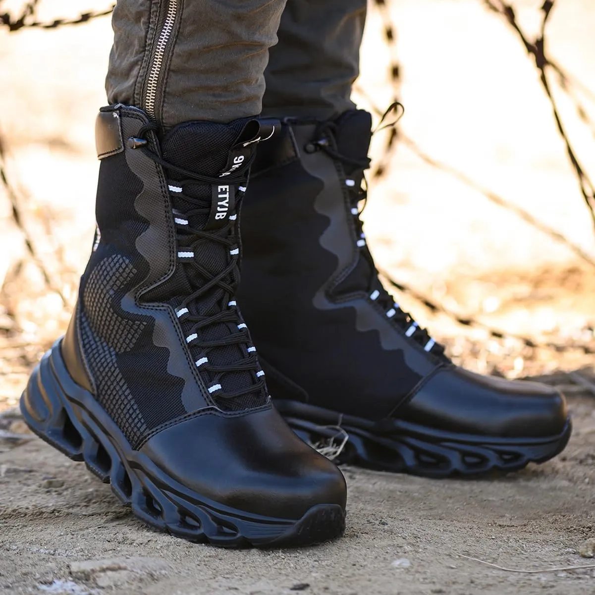High-top Work Safety Shoes, Anti-Slip And Wear-Resistant Labor Protection Shoes, Anti-Smashing And Anti-Puncture Steel Toe Labour Insurance Shoes, Comfortable Outdoor Adventure Protective Sneakers(Bla