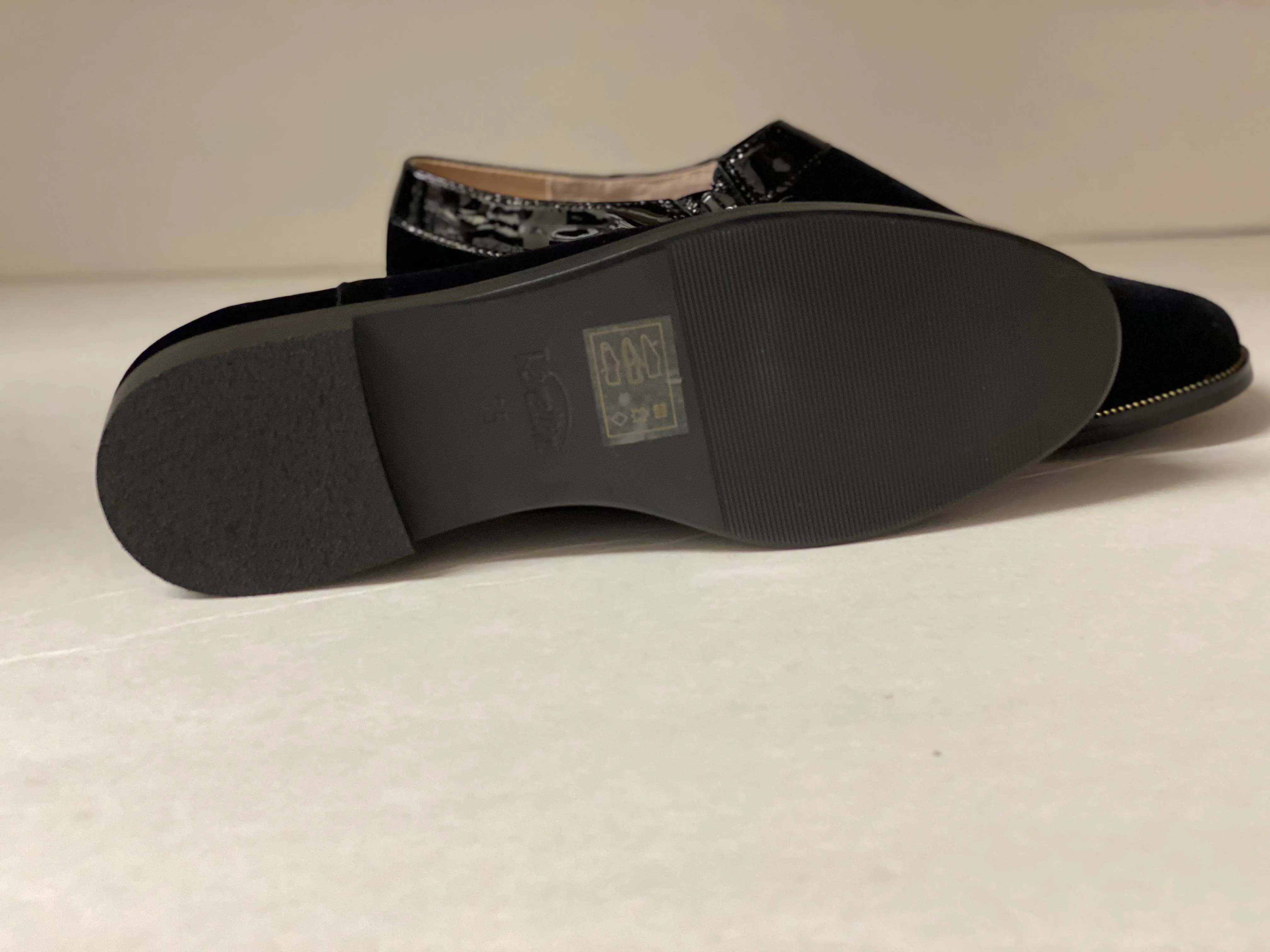 SALE Venettini Chloe Zippered Side Ankle Shoe