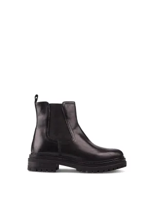 SOLE Goldie Chelsea Boots