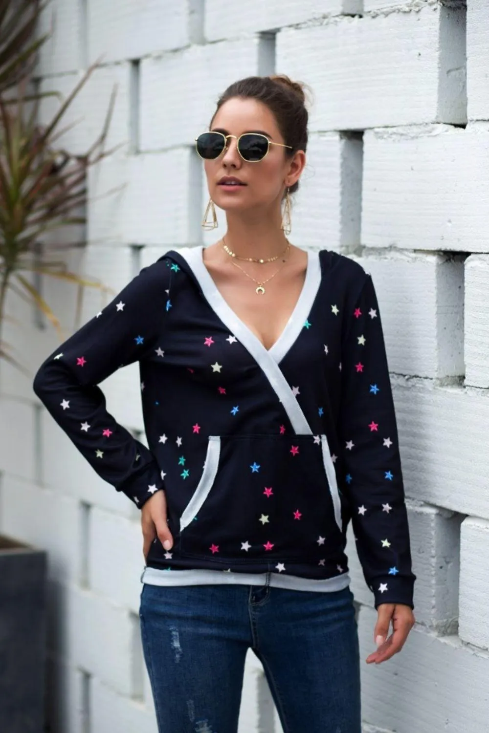 Star Print Kangaroo Pocket Black Hoodie