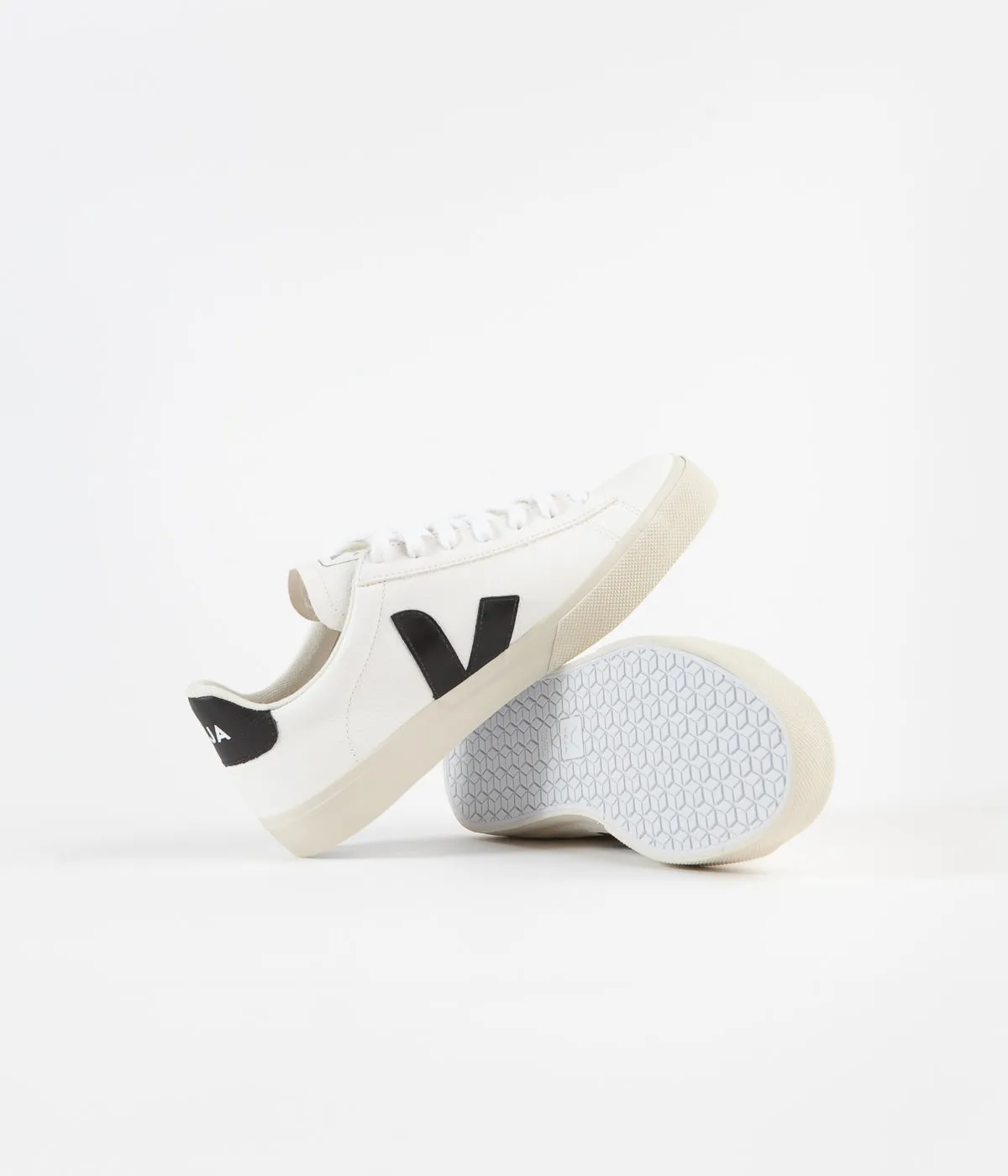 Veja Womens Campo Chromefree Shoes - Extra White / Black